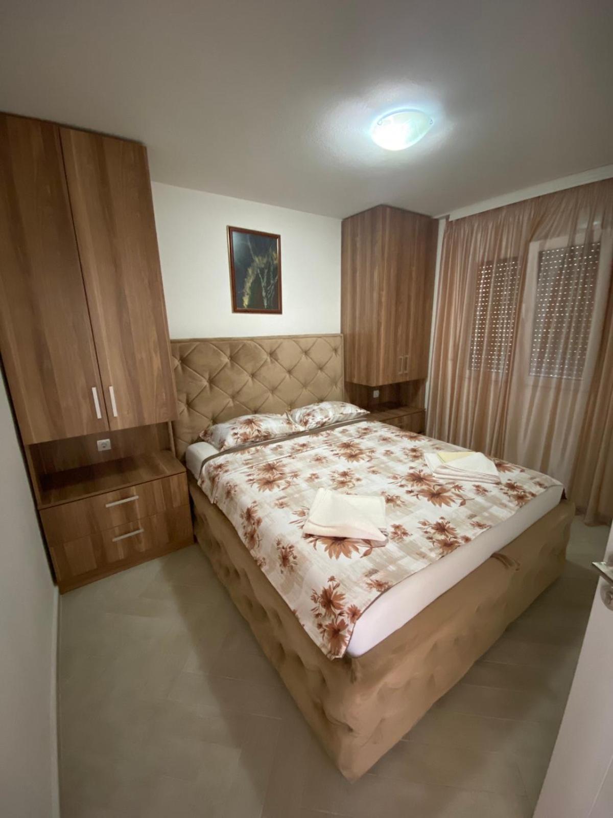 Appartement Nana Dea 2 à Utjeha-Bušat Extérieur photo