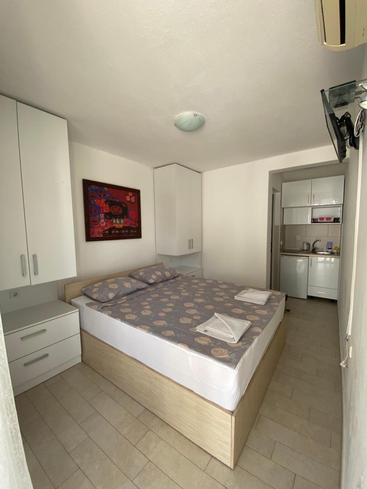 Appartement Nana Dea 2 à Utjeha-Bušat Extérieur photo